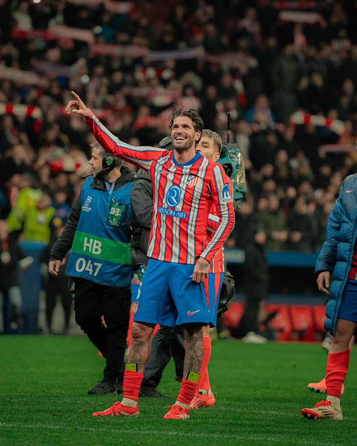 雷霆本赛季第4次落后进入末节，此前3次都赢得了比赛（雷霆本季第4次末节前落后，前三次均逆转取胜）