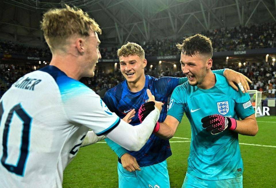 哈登下半场哑火4中0仅得2分，正负值-17全队最低