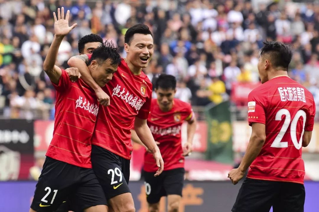 4-1！曼城无解，决战黑马，11年全胜，哈兰德冲金球，CCTV5+直播